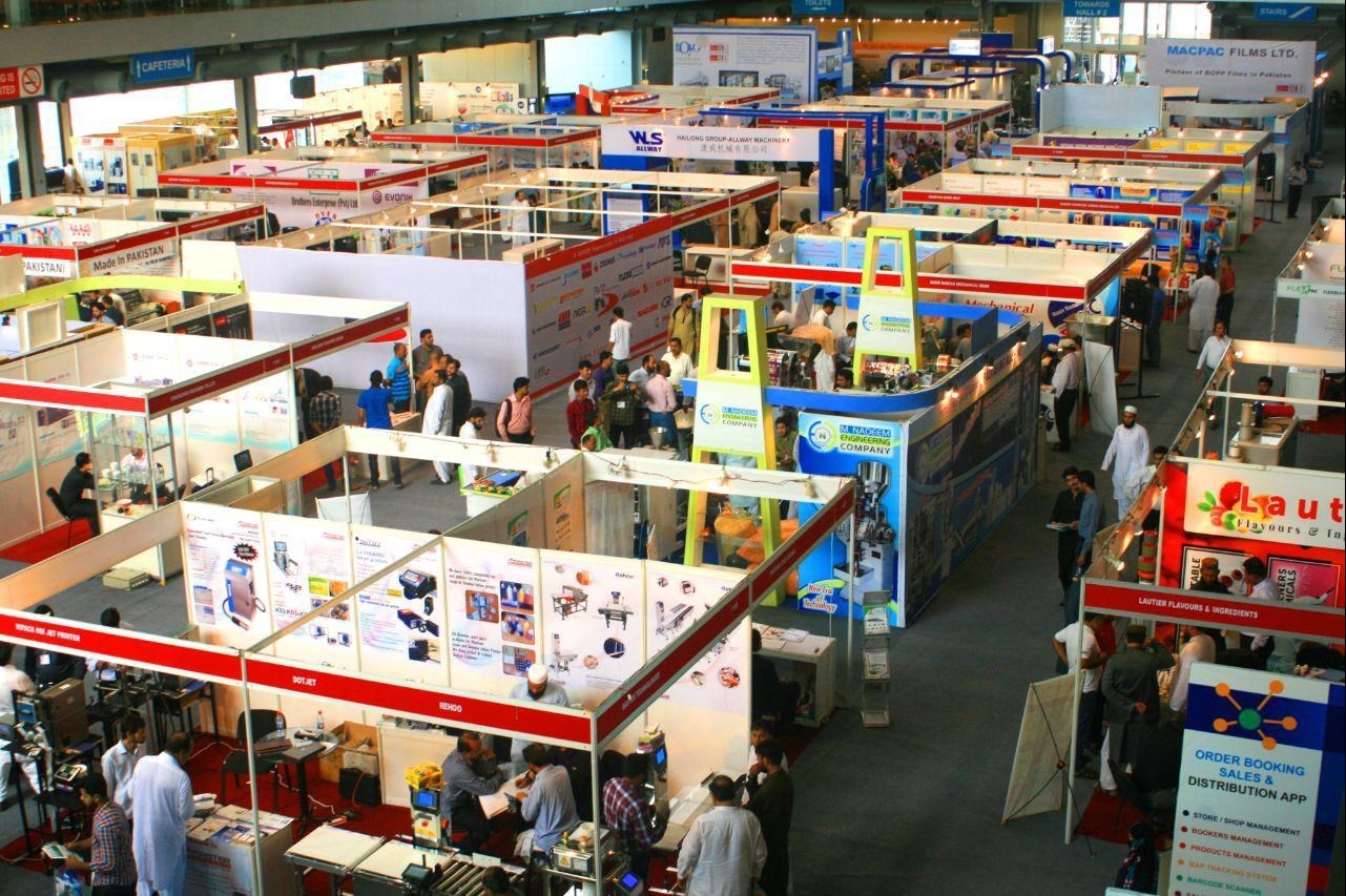 ۱۰۰ مهمان در نمایشگاه‌ بین المللی صادرات ایران به روسیه حضور می‌یابند