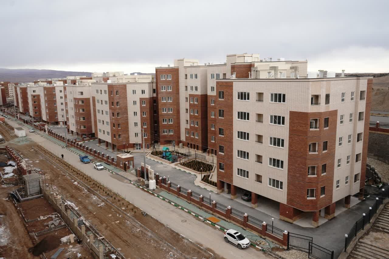 بیش از ۱۰ هزار واحد مسکونی به متقاضیان زنجانی تحویل شده است