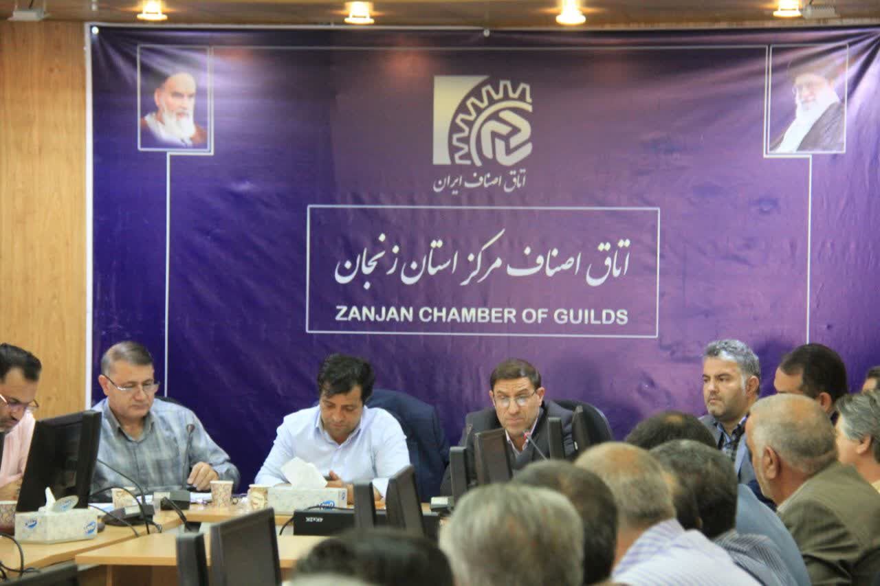 فرماندار زنجان: تأمین کالاهای اساسی در بازار با جدیت پیگیری می‌شود